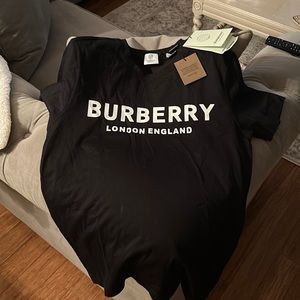 NWT Burberry size xl